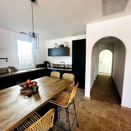 Grande Proche De La * 卡内