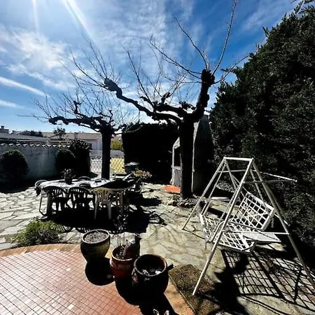 Grande Proche De La *