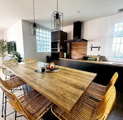 Grande Proche De La *