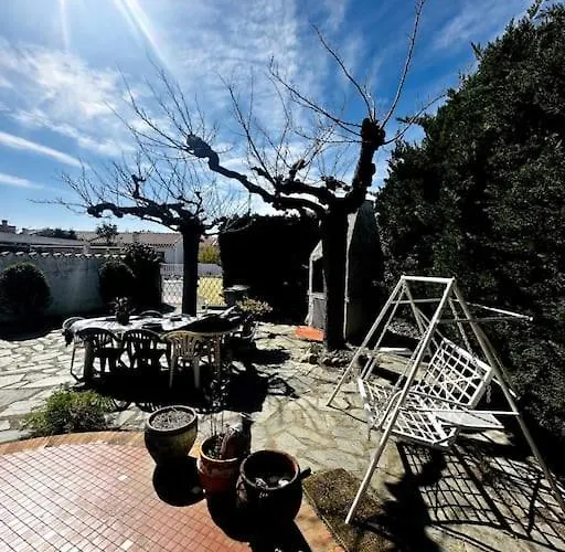 Grande Proche De La *